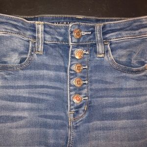 american eagle high waisted jeans